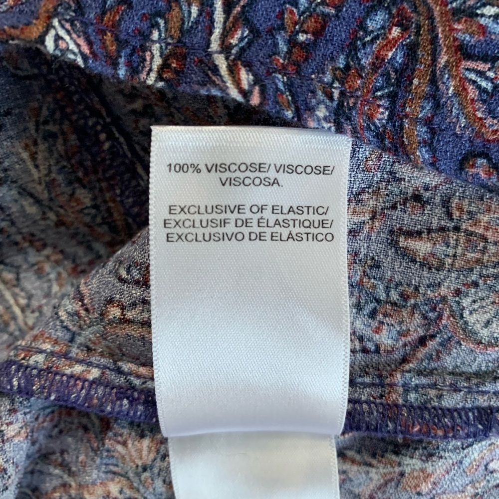 LUCKY‎ BRAND Women’s Blouse Purple Floral Scroll Pheasant Long Sleeve V-Neck L - Picture 9 of 11